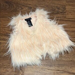 Cynthia Rowley Soft Faux Fur Vest in Cream